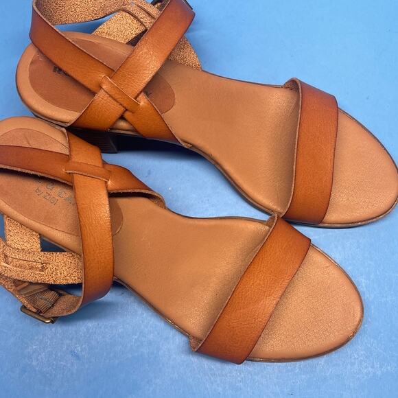 Rock and Candy by Zigi Women’s Sandals Size 9 Brown Strappy Shoes - Picture 8 of 9